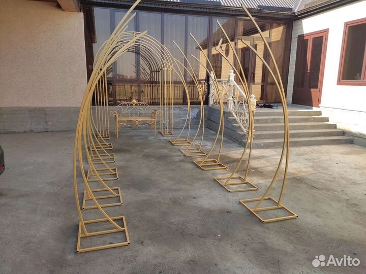 Изготавливаем кованые арки для свадьбы