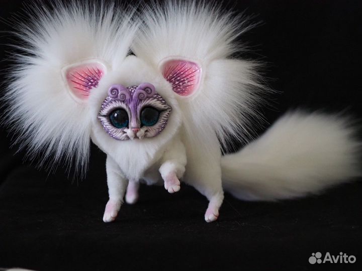 Котенок в смешанной технике ручной работы