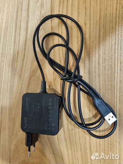 Блок питания TopOn для ноутбука