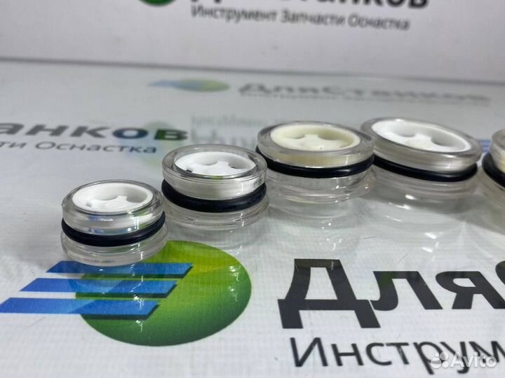 Маслоуказатель глазок- глазок уровня масла Кир