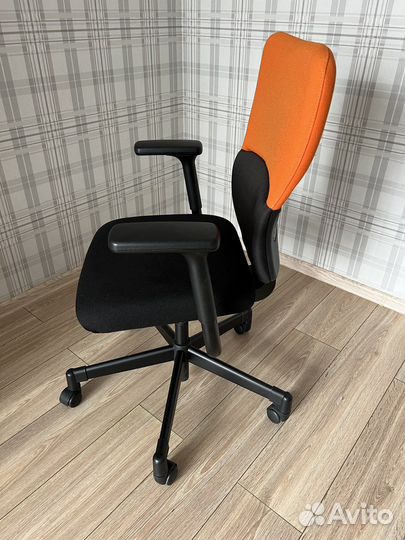 Компьютерное/офисное кресло Steelcase