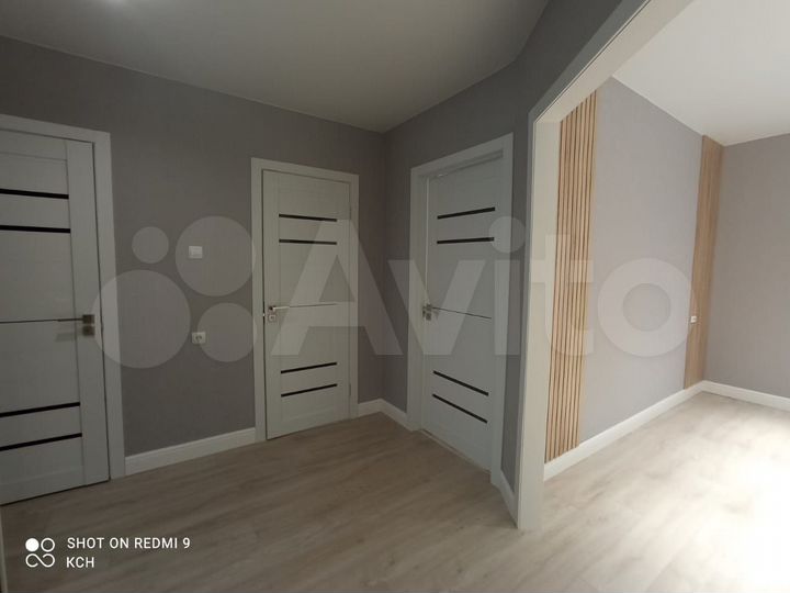 3-к. квартира, 64 м², 1/9 эт.