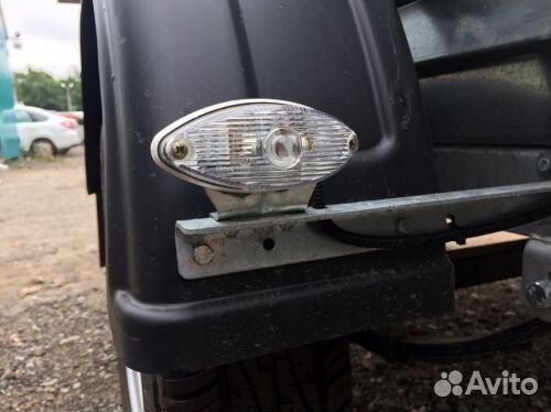 Фонарь габаритный на прицеп с кронштейном