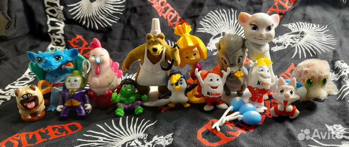 Фигурки. Sweet box.kinder surprise