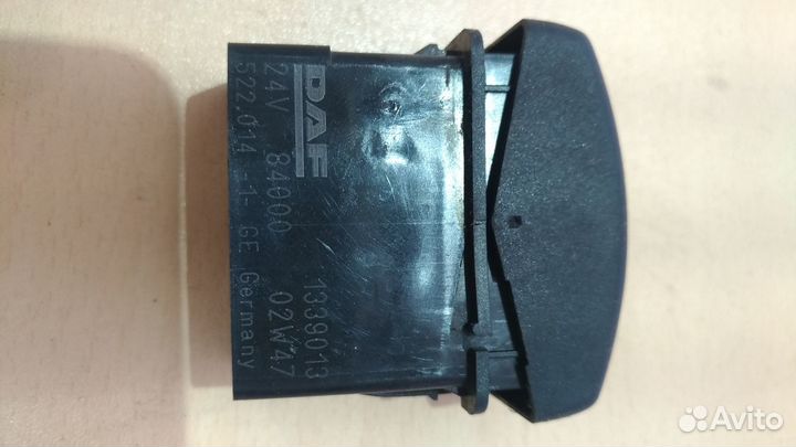 Кнопка (выключатель раскачивания) 1339013 DAF