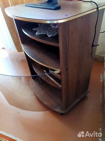 Тумба под телевизор бу