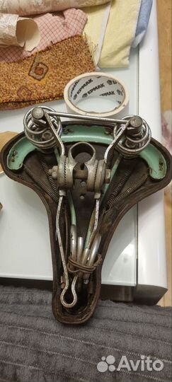 Седло для велосипеда СССР кожаное винтаж