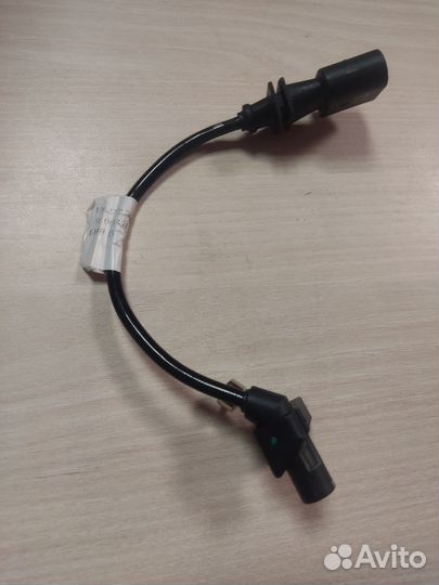 Датчик положения коленвала 13627787192 BMW