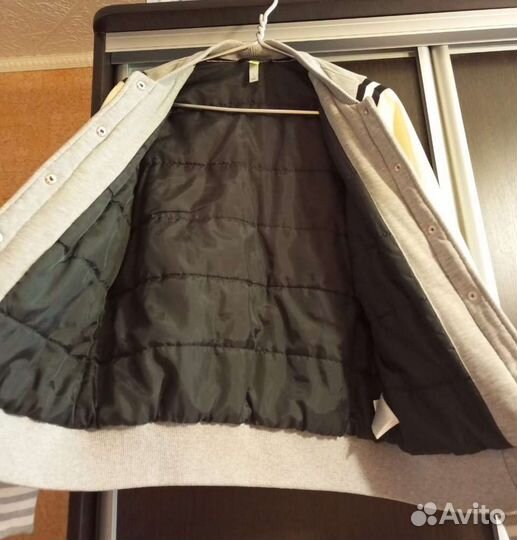 Куртка бомбер