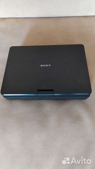 Портативный видеопроигрыватель DVP-FX950