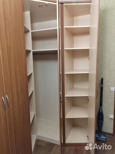 Шкаф для одежды бу