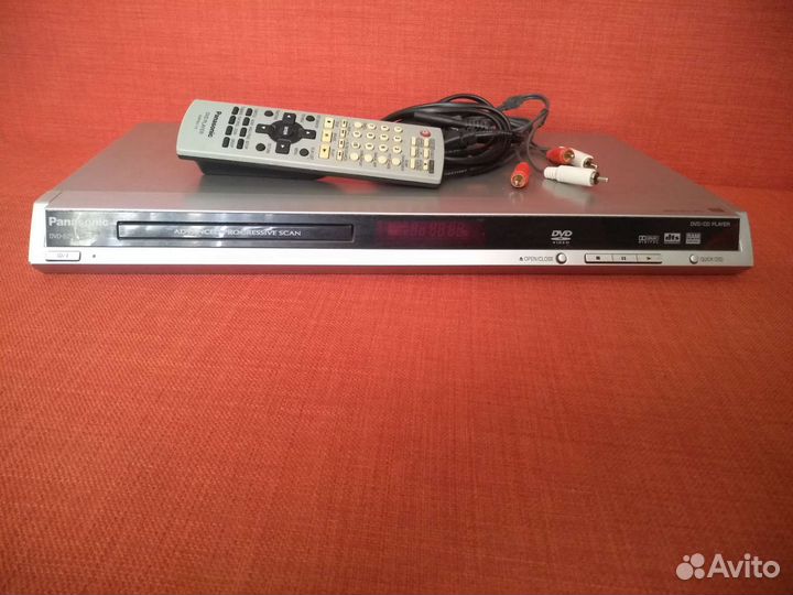 DVD плеер Panasonic DVD S29