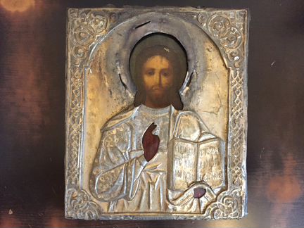 Продается икона старинная Господь Вседержитель