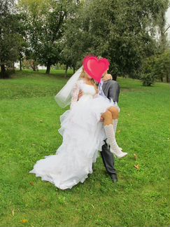 Свадебное платье