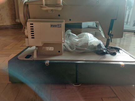 Швейная машина Radom