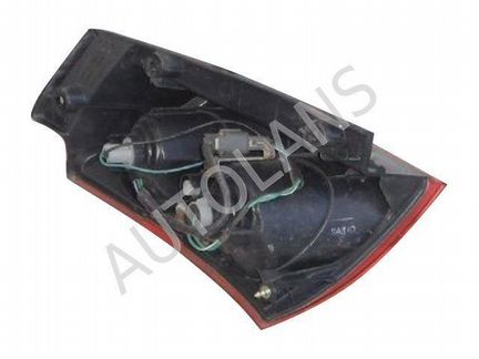 Фонарь задний правый Mitsubishi Colt Кольт Z24W