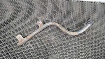 Кронштейн (лапа крепления), Крыла правый передний