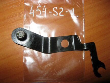 Кронштейн облицовки радиатора правый только кабины