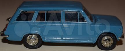 Масштабная модель авт-ля Ваз в масштабе 1/43