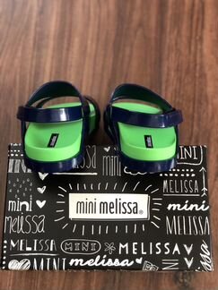 Mini Melissa сандали новые