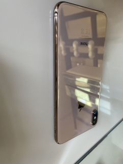 Телефон iPhone 10 256gb pro max gold