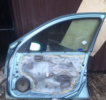 Nissan Almera N16 дверь передняя правая в сборе