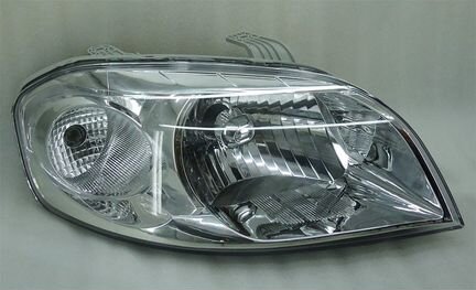 Chevrolet Aveo T250 седан фара новая