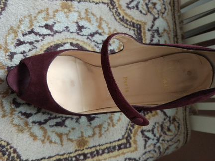 Louboutin Туфли
