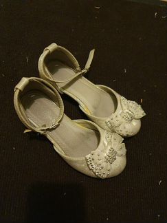 Нарядные туфли 29 размер