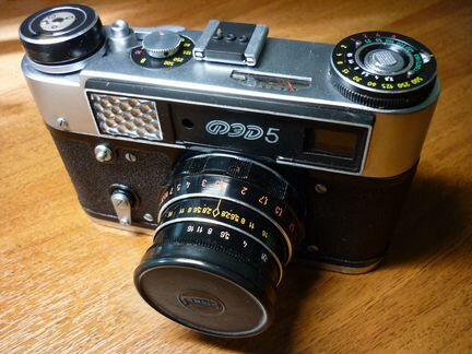 Фотоаппарат фэд-5, Зенит 12 сд, Зенит 11