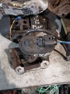 Суппорт зад левый Volvo XC60 XC 60 2008-17