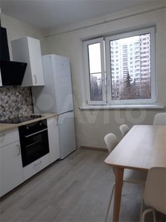 2-к квартира, 54 м², 5/14 эт.