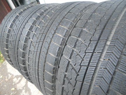 Зимние шины 245/45R17 Bridgestone Blizzak VRX