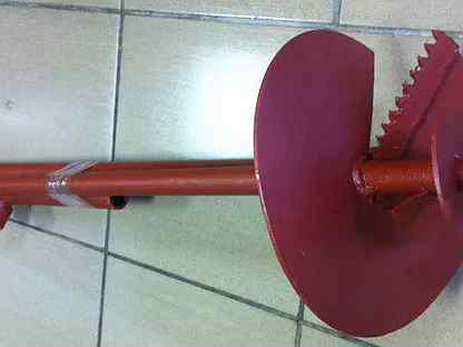 Буры для земляных работ аренда. Бур крамас бр-2. Бур механический. Самодельный бур для скважины. Бур зубр садовый ручной 300мм.