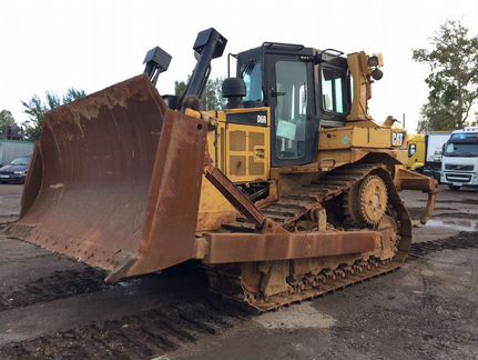 CAT D6R, 2011