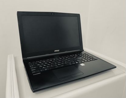 Ноутбук MSI GL62