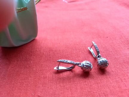 Серьги серебро 925 пробы с цельными мячиками 