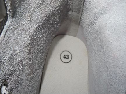 Коньки хоккейные Street Figther новые 43 размер