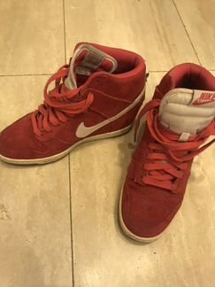 Кроссовки Nike