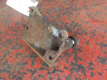 Кронштейн стойки стабилизатора Мерседес 9743250709