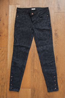 Жаккардовые джинсы Pull-and-Bear новые, р.38 (28)