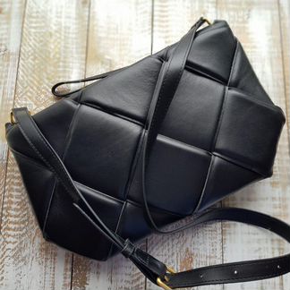 Новая сумка Bottega Veneta черная
