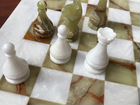 Шахматы подарочные из камня(мрамор и оникс)