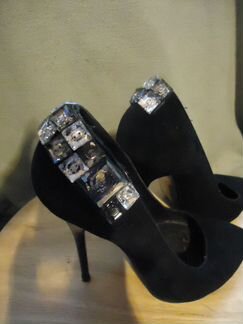 Туфли basconi svarovski 36 разм.замша Italy