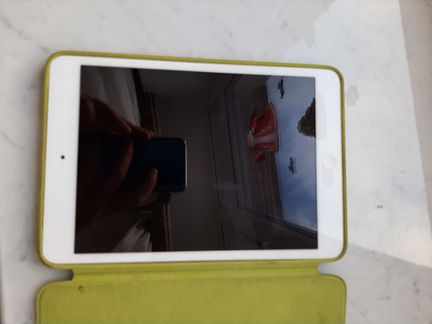 iPad mini 1 поколение