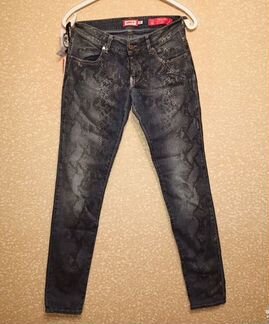 Женские джинсы MET (slim)
