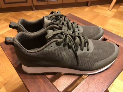 Кроссовки мужские nike оригинал новые 44