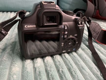 Зеркальный фотоаппарат