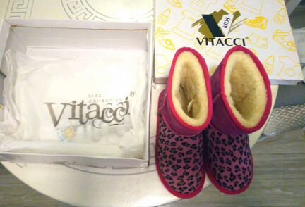 Угги Vitacci