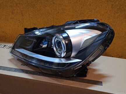 Фара Мерседес 204 рестайлинг mercedes w204